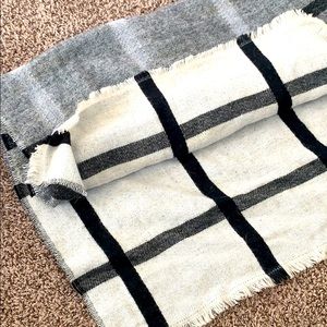 Gray and Cream Scarf